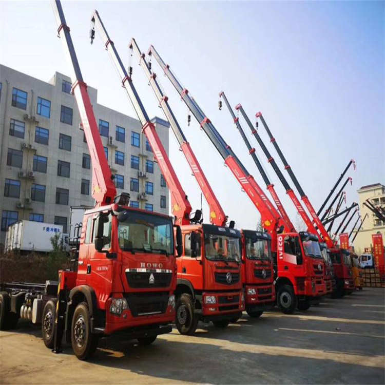 三台租专业吊车电话