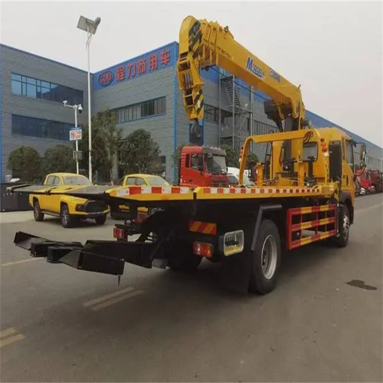 三台附近小随车吊出租电话，轻松解决搬运烦恼