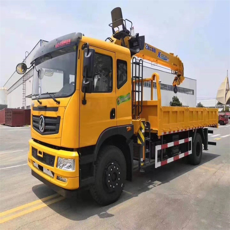 三台附近找一辆随车吊出租