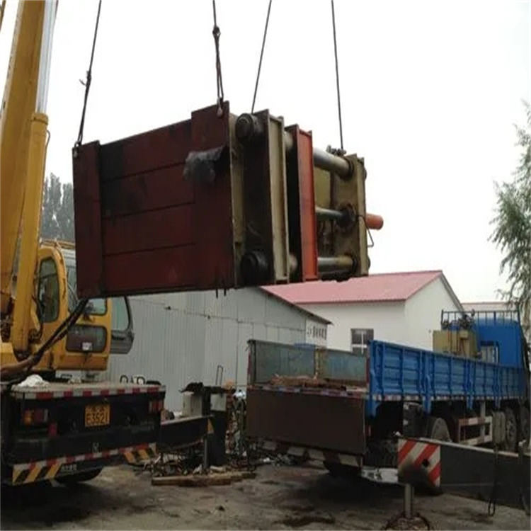 三台小型汽车吊出租