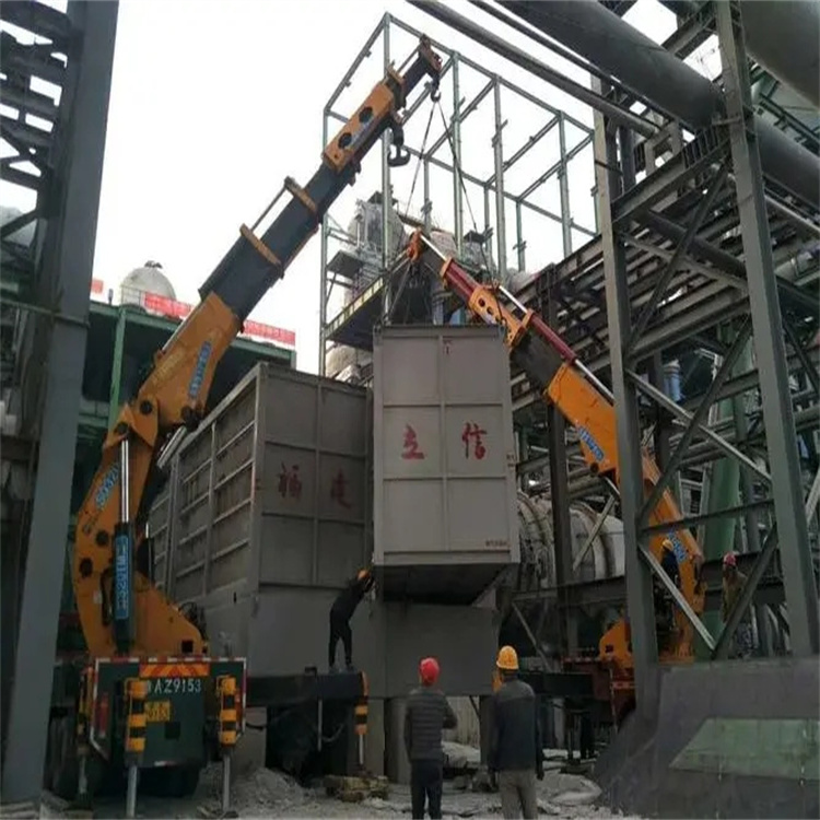 三台折臂吊车租赁电话